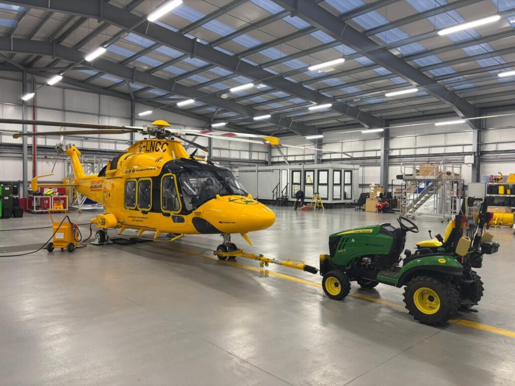 Custom Modular Office Solutions: What Are Your Options? 2 Cabin for Helicopter Parts and Engineering Support