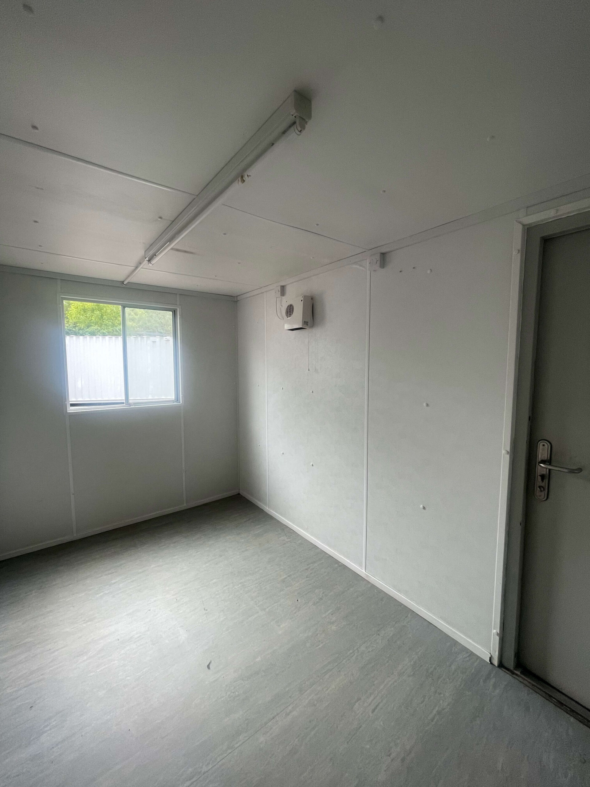 20ft x 8ft Anti Vandal Office
