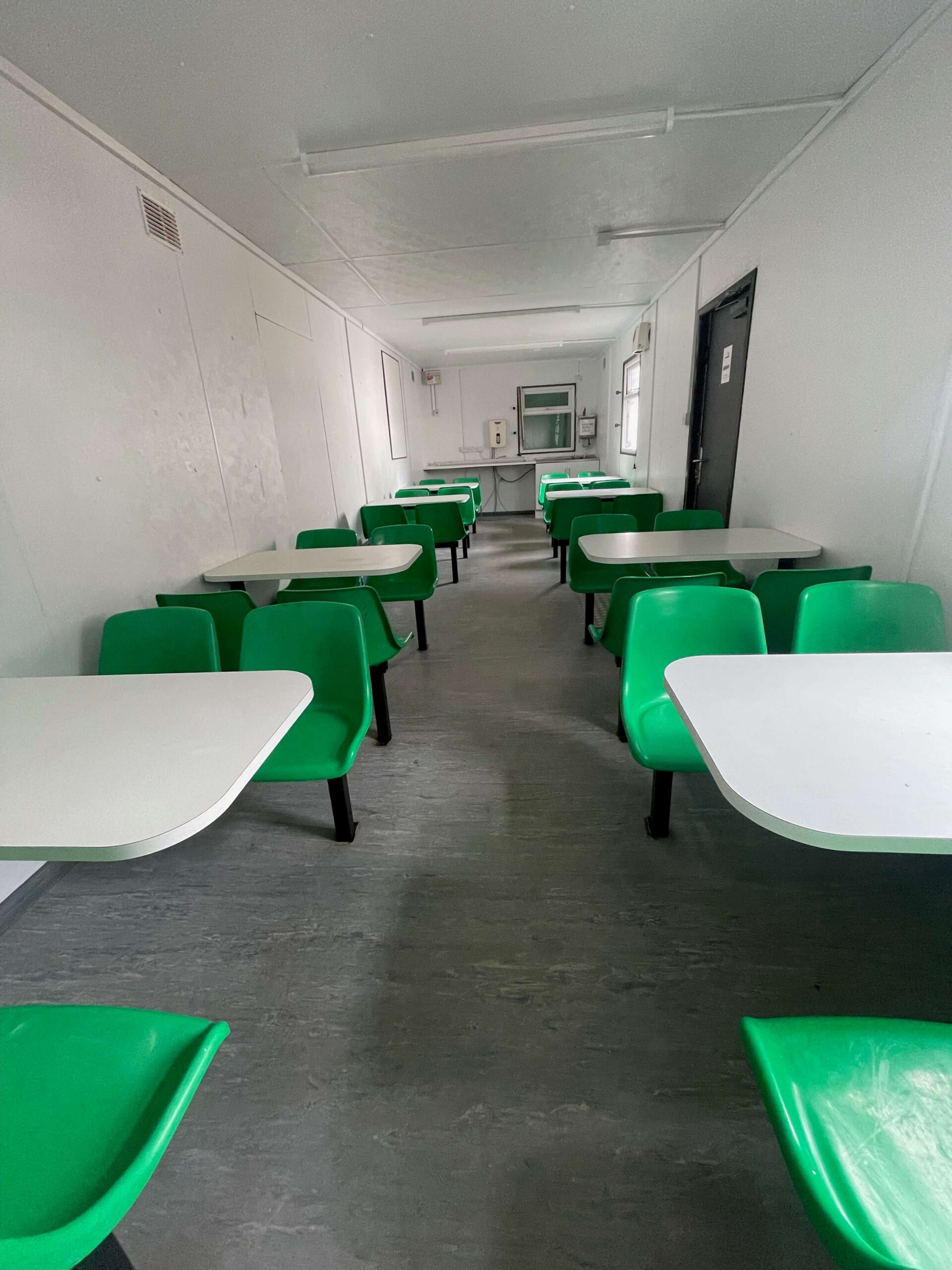 32ft x 10ft Anti Vandal jack leg canteen