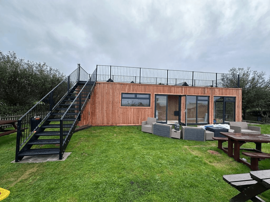 Custom Modular Office Solutions: What Are Your Options? 3 Rooftop Bar from Portable Cabins